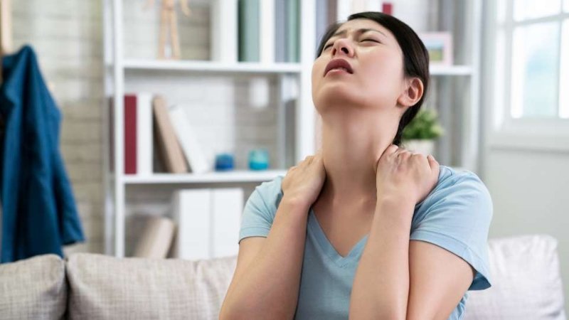 Postpartum neck and shoulder pain